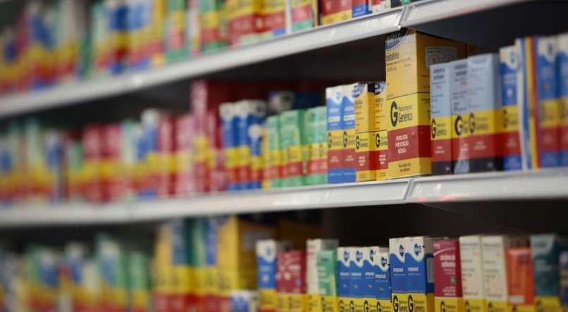 Câmara aprova projeto que libera remédios sem registro da Anvisa