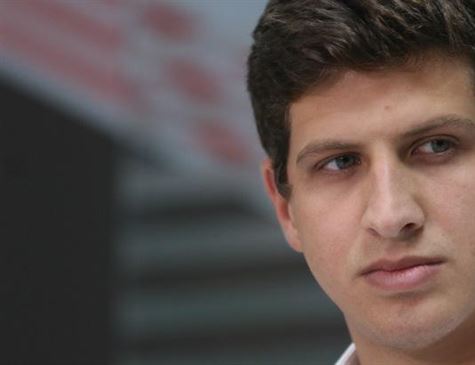 João Campos sobre Bolsonaro: ‘Ele não governa nem o próprio governo’