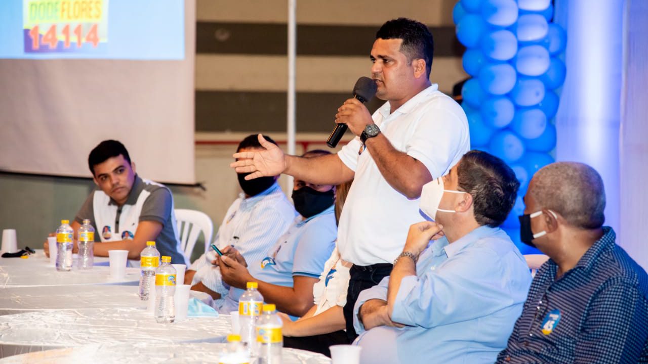 Dode Flores (PTB) lança oficialmente campanha e faz prestação de contas
