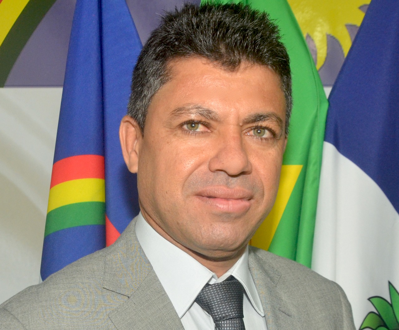 Câmara de Chã Grande inicia segundo período legislativo no comando de Demir
