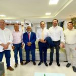 Léo do Ar participa de homenagem ao procurador Aguinaldo Fenelon em Arcoverde