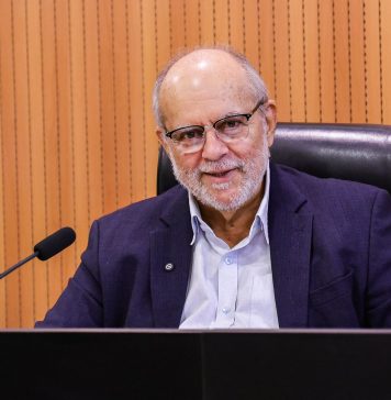 Waldemar Borges retorna ao PSB e reforça apoio a João Campos