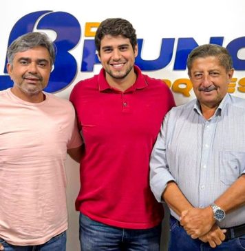 Bruno Marques comemora apoio do ex-prefeito de Gravatá, Joaquim Neto